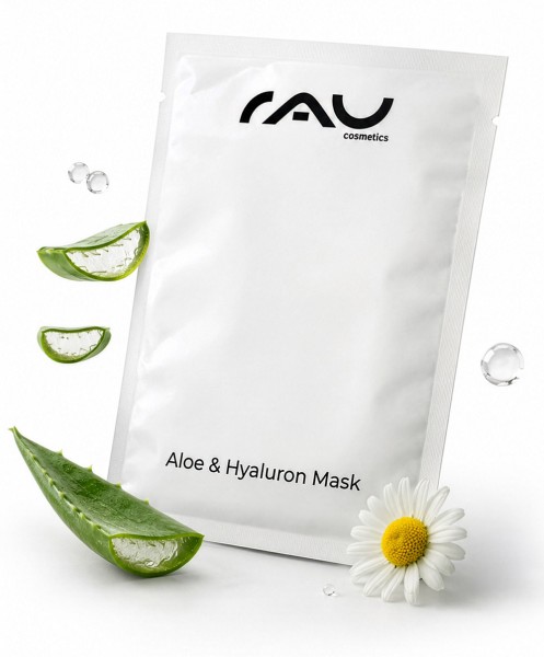 RAU Aloe & Hyaluron vliesmasker verpakking met aloë vera en kamille, schuin gepositioneerd